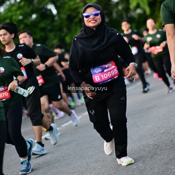 Runner Photo 4158892