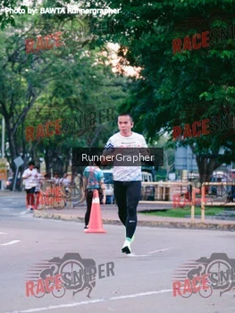 Runner Photo 415890