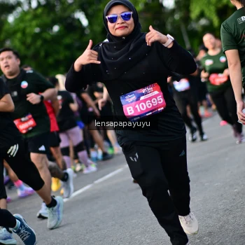 Runner Photo 4158908