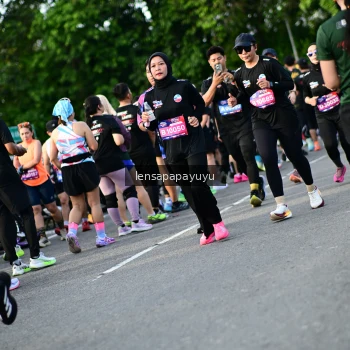 Runner Photo 4158936