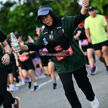 Runner Photo 4158958