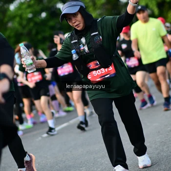 Runner Photo 4158963