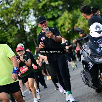 Runner Photo 4158965