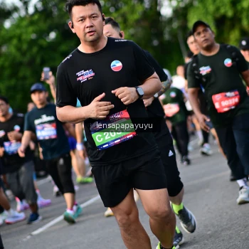Runner Photo 4158989