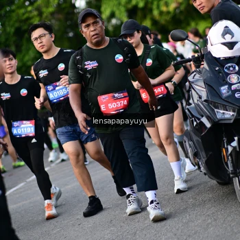 Runner Photo 4159000