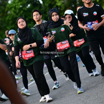 Runner Photo 4159011