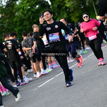 Runner Photo 4159057