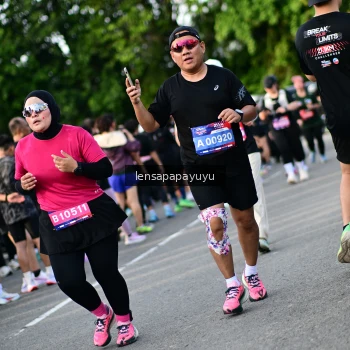 Runner Photo 4159069