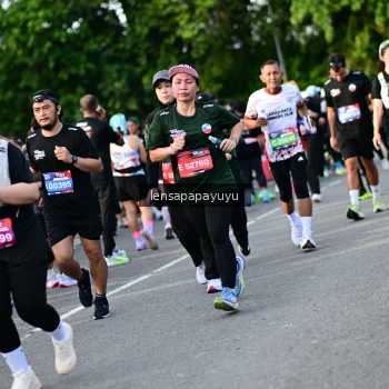 Runner Photo 4159124