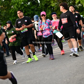 Runner Photo 4159148