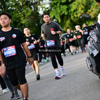 Runner Photo 4159179