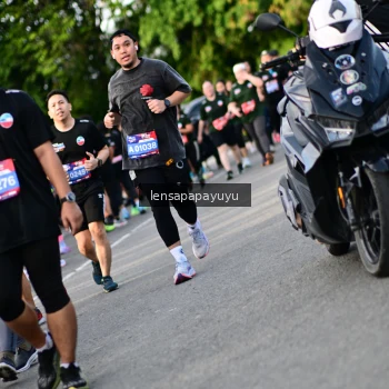 Runner Photo 4159185