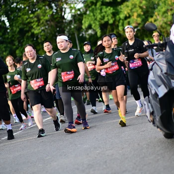 Runner Photo 4159188