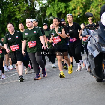 Runner Photo 4159197