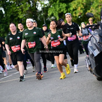 Runner Photo 4159198