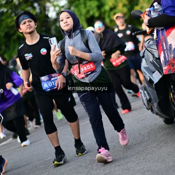 Runner Photo 4159213