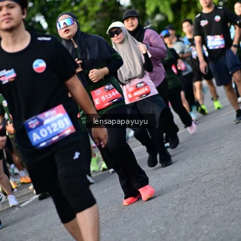 Runner Photo 4159236