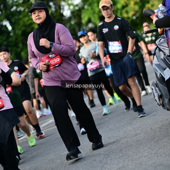 Runner Photo 4159252