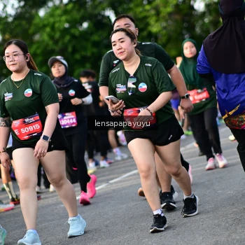 Runner Photo 4159309