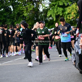 Runner Photo 4159344