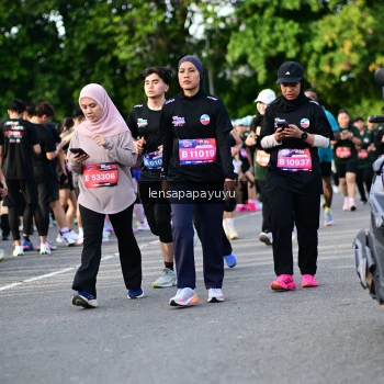 Runner Photo 4159346
