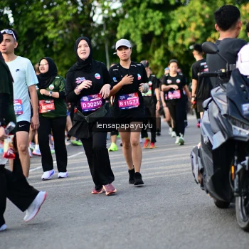 Runner Photo 4159370