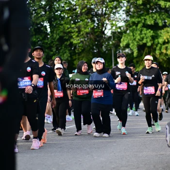Runner Photo 4159402