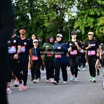 Runner Photo 4159415