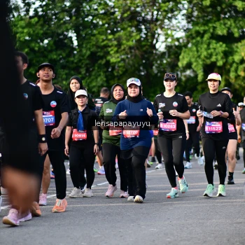 Runner Photo 4159417