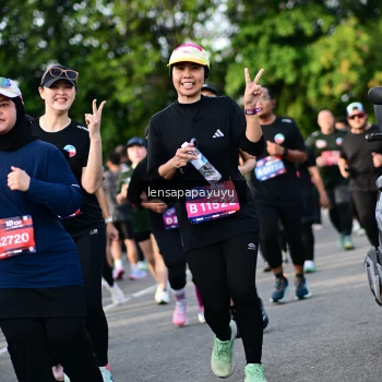 Runner Photo 4159436