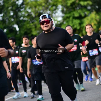 Runner Photo 4159481