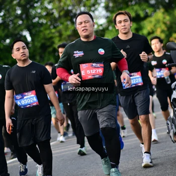 Runner Photo 4159493