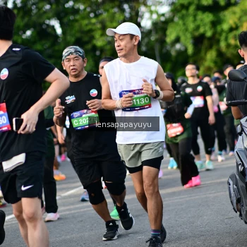 Runner Photo 4159504