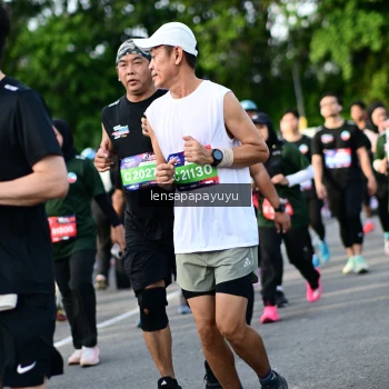 Runner Photo 4159506