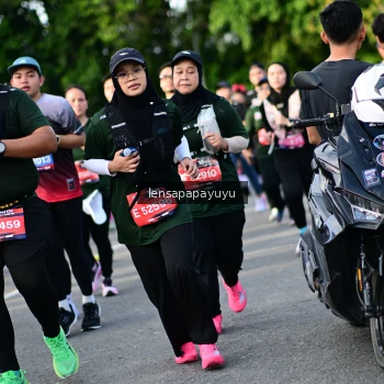 Runner Photo 4159514