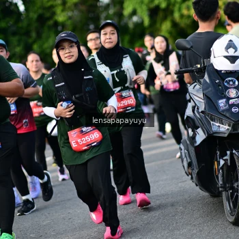 Runner Photo 4159517