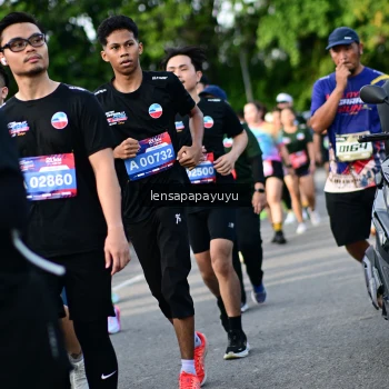 Runner Photo 4159525