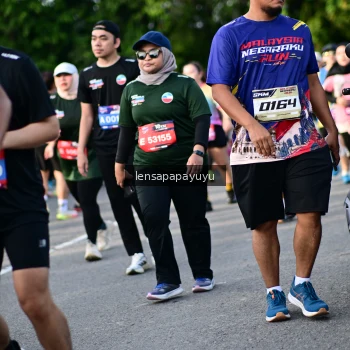 Runner Photo 4159532