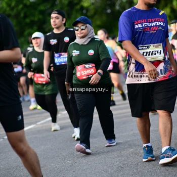 Runner Photo 4159536