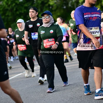 Runner Photo 4159537