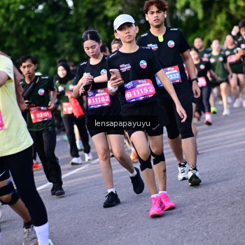 Runner Photo 4159555
