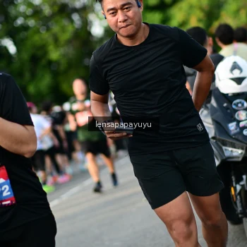 Runner Photo 4159581