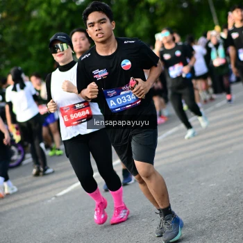 Runner Photo 4159584
