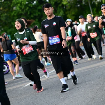 Runner Photo 4159596