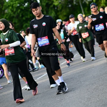 Runner Photo 4159597