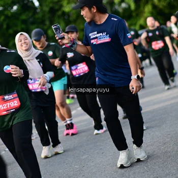 Runner Photo 4159602