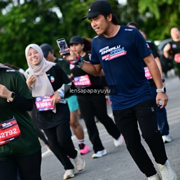 Runner Photo 4159609