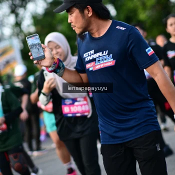 Runner Photo 4159617