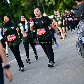 Runner Photo 4159619