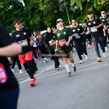 Runner Photo 4159629
